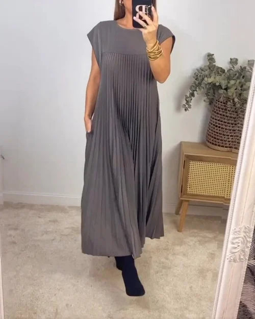 Alissa - Einfaches einfarbiges Plisseekleid