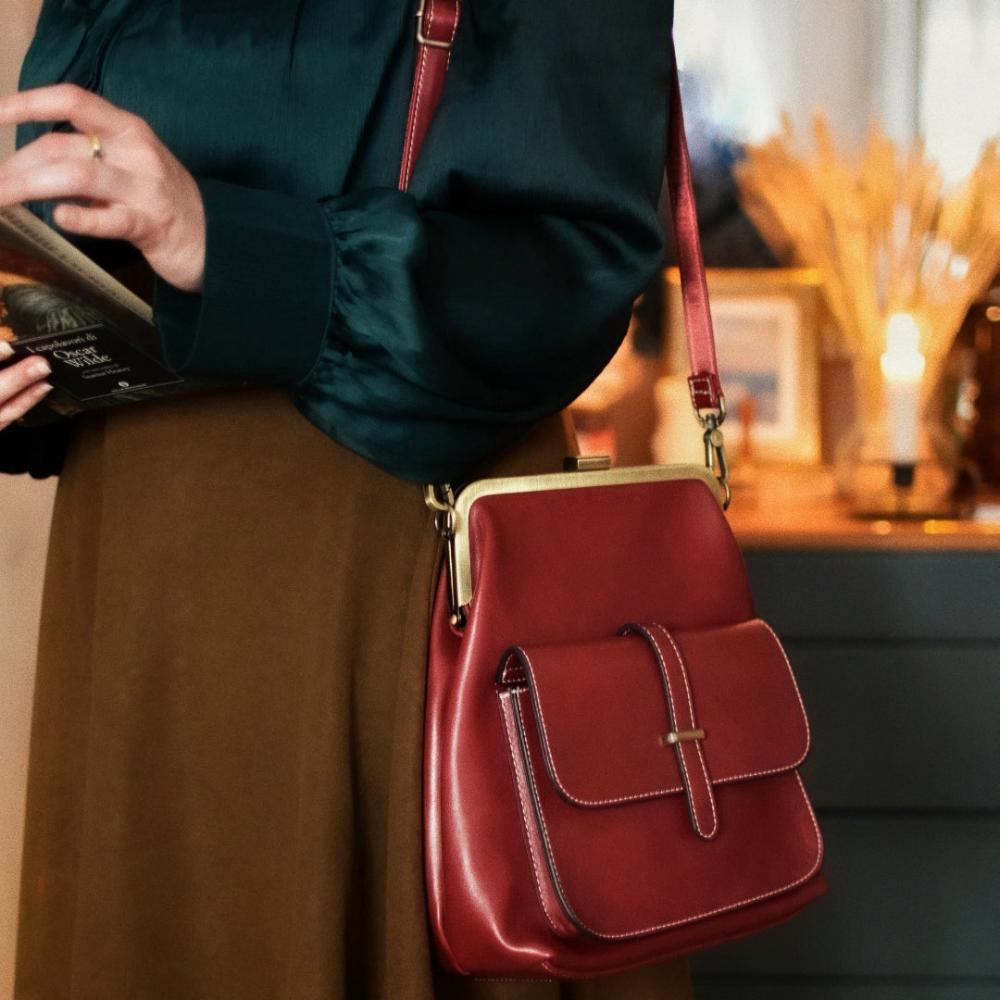 Victoria | Wasserabweisender Umhängetasche von Hannah