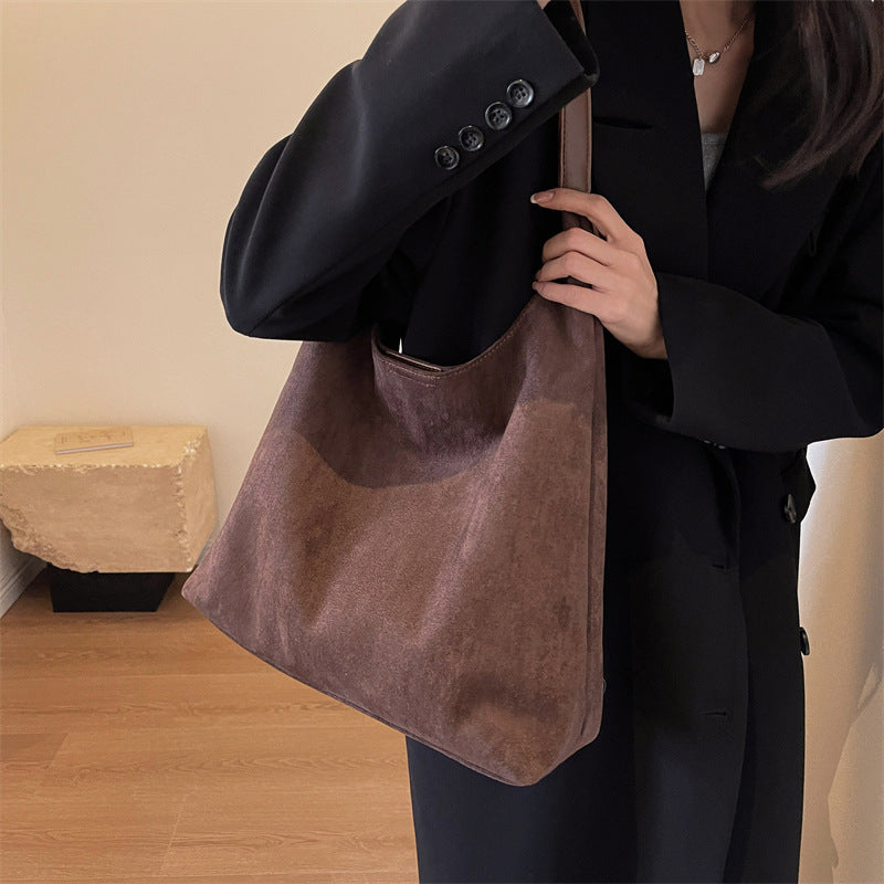 Suede Tote Tasche