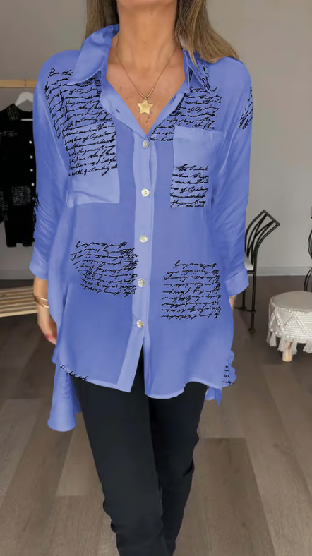 Dora - Lässige Bluse mit Schrift-Print