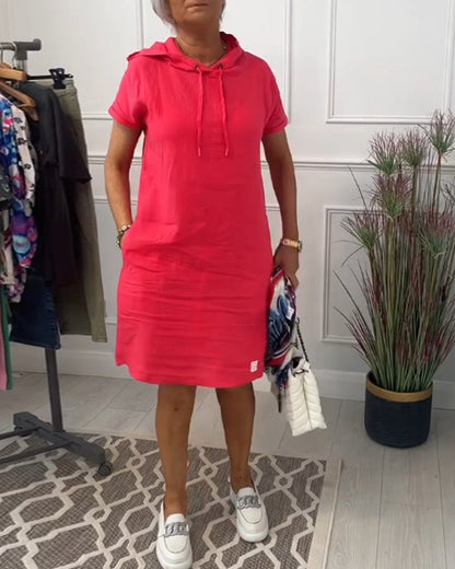 Astrid - Kurzärmliges Freizeitkleid mit Kapuze