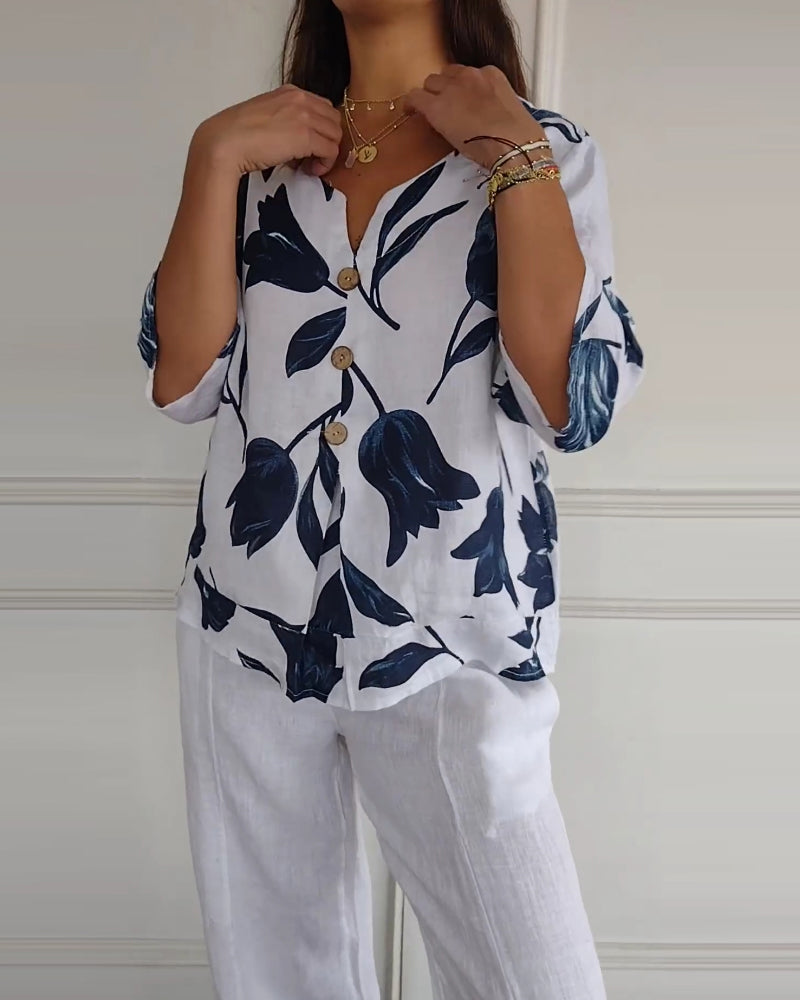 Loree - Geblümte Bluse mit Knöpfen